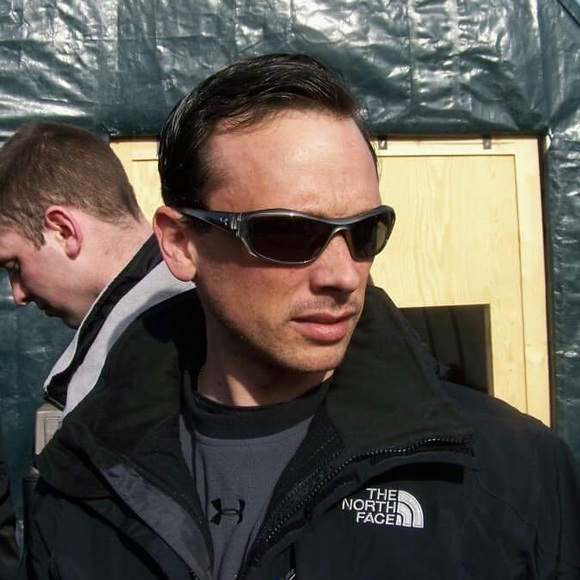 Meet your Posher, Anthony - Picture 1 of 2